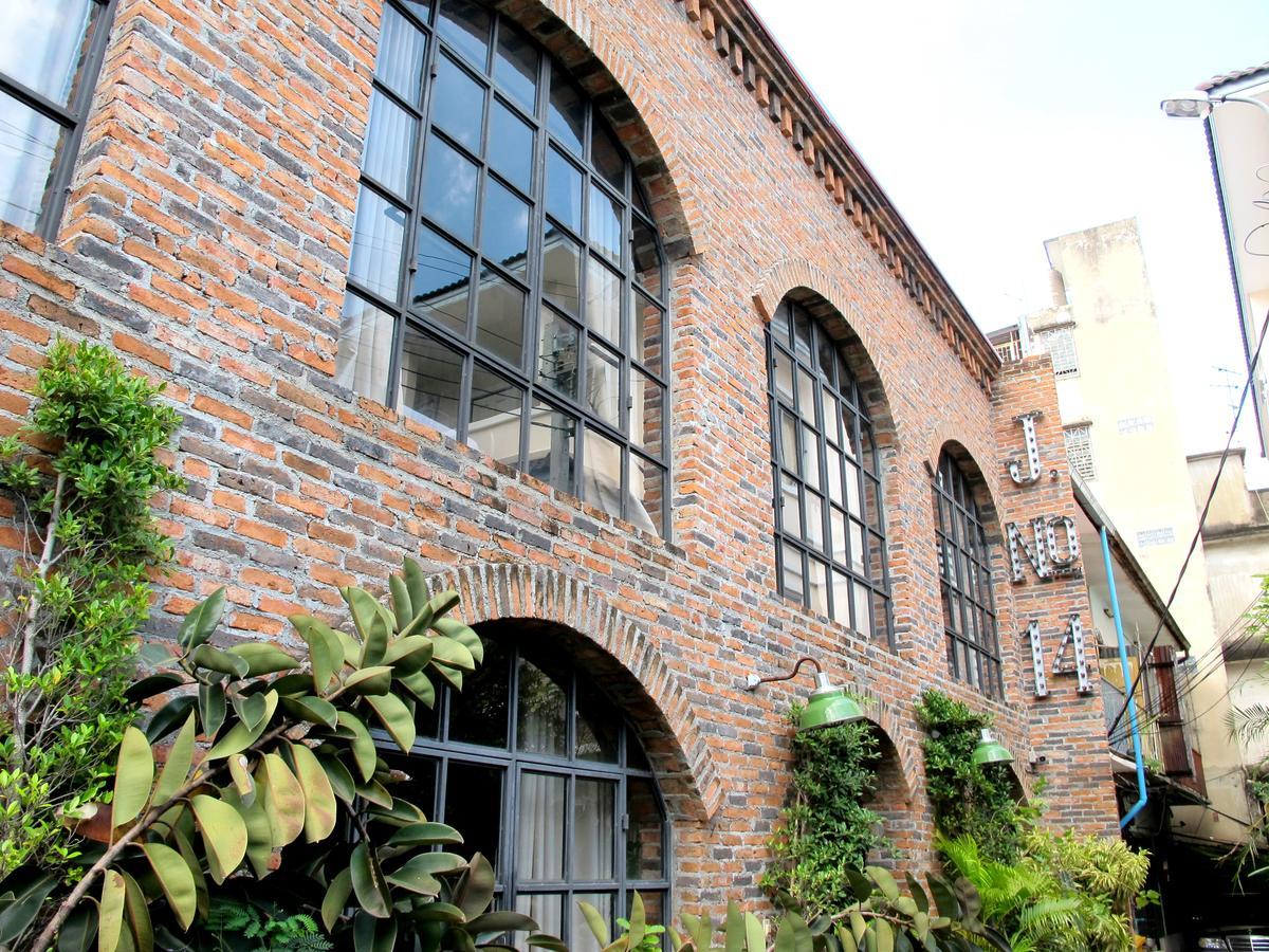 J No.14 Bed and Breakfast Bangkok Eksteriør billede