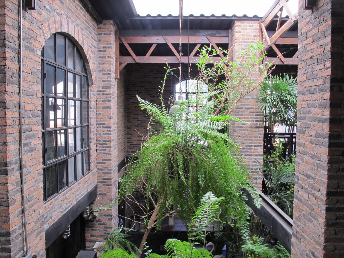 J No.14 Bed and Breakfast Bangkok Eksteriør billede