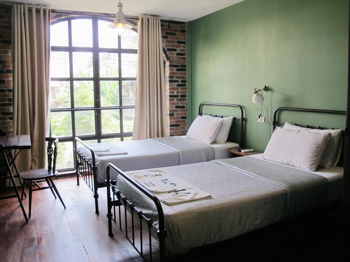 J No.14 Bed and Breakfast Bangkok Eksteriør billede