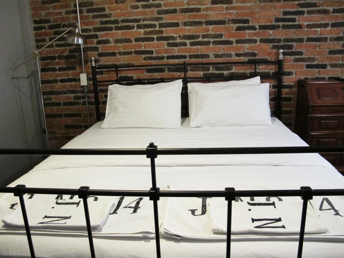J No.14 Bed and Breakfast Bangkok Eksteriør billede